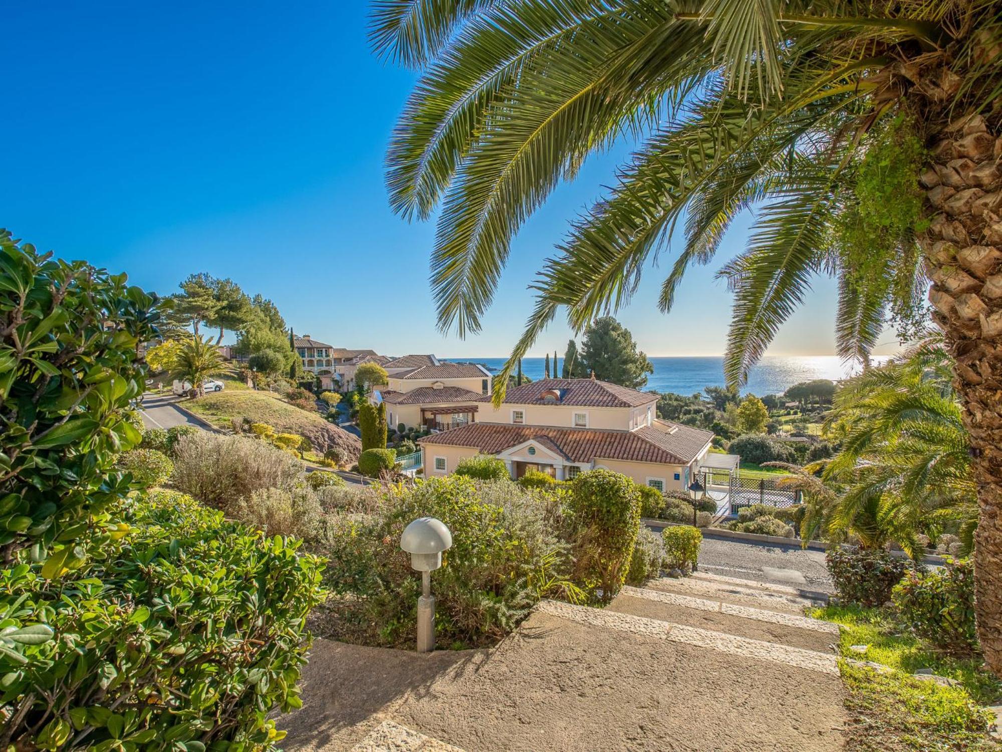 Apartment Village Cap Esterel - Le Village-81 By Interhome Saint-Raphaël المظهر الخارجي الصورة