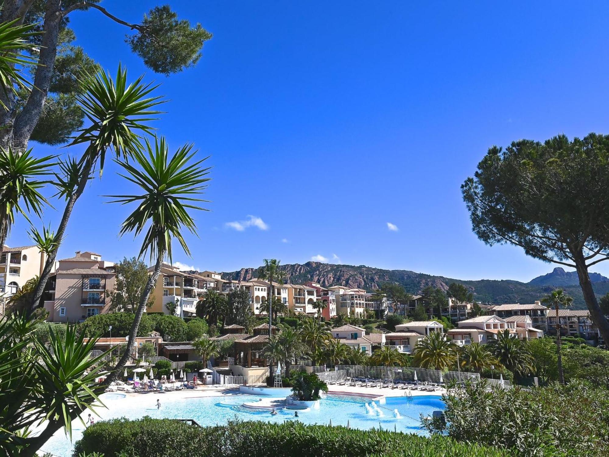 Apartment Village Cap Esterel - Le Village-81 By Interhome Saint-Raphaël المظهر الخارجي الصورة