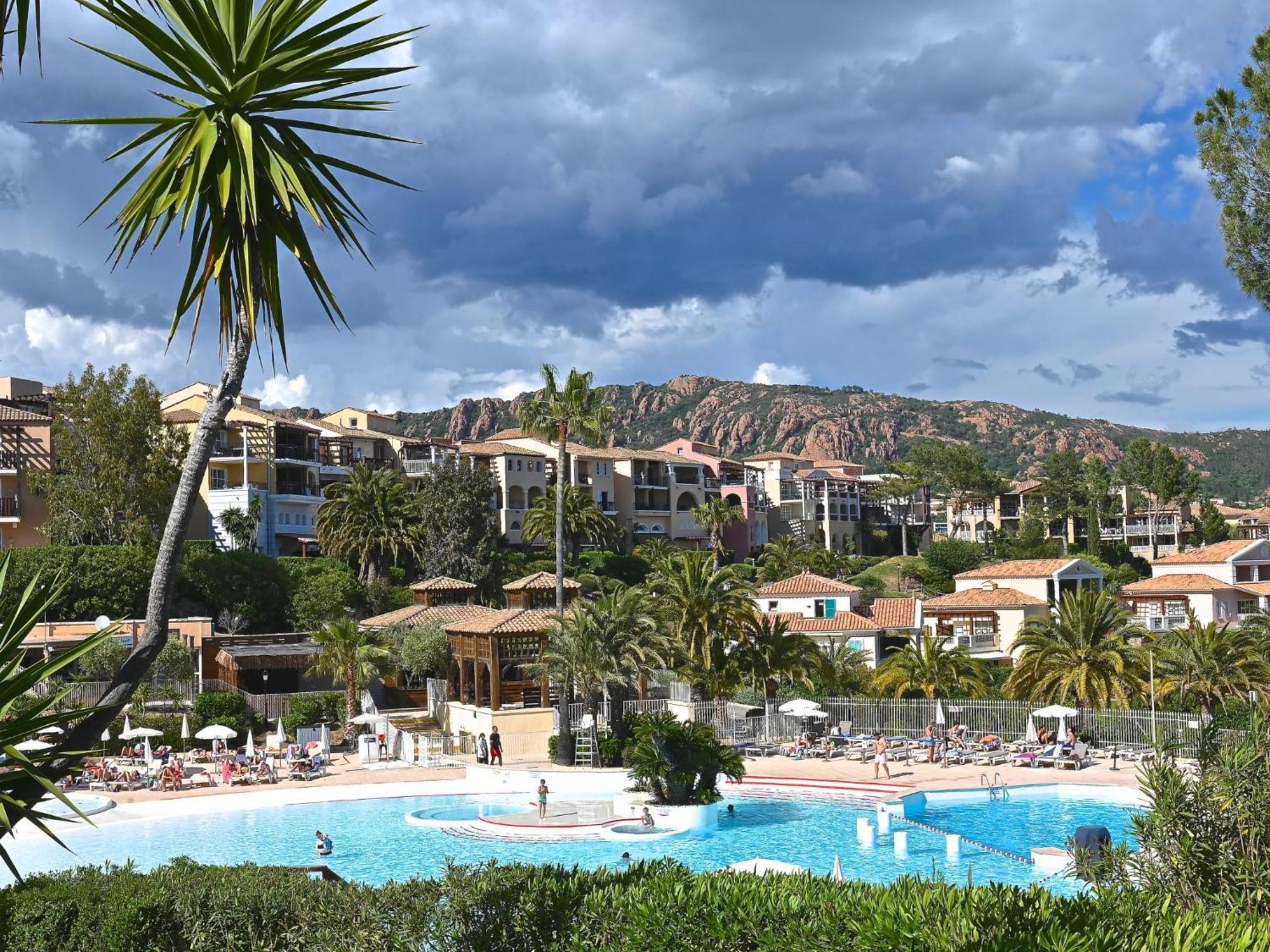 Apartment Village Cap Esterel - Le Village-81 By Interhome Saint-Raphaël المظهر الخارجي الصورة