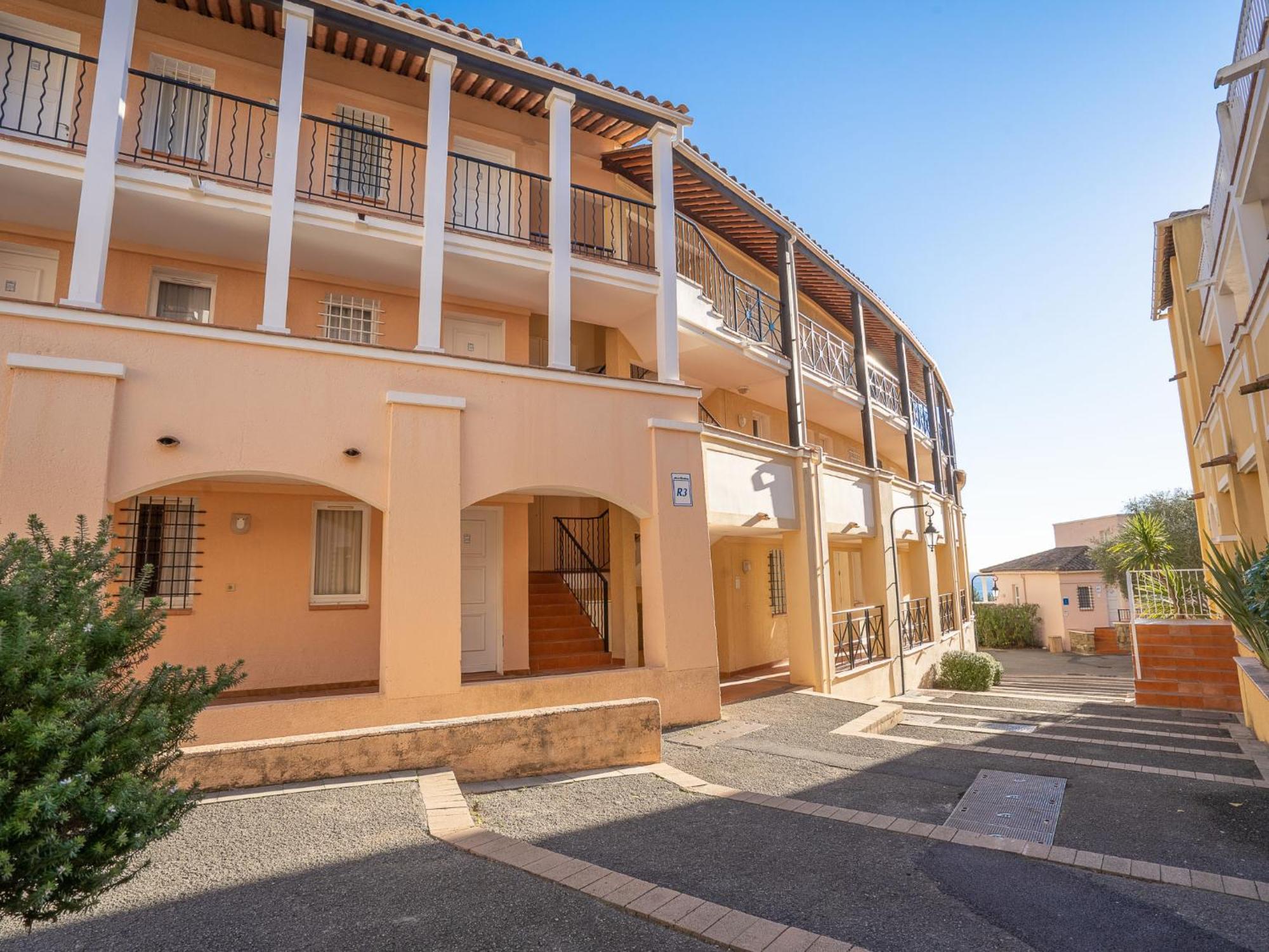 Apartment Village Cap Esterel - Le Village-81 By Interhome Saint-Raphaël المظهر الخارجي الصورة